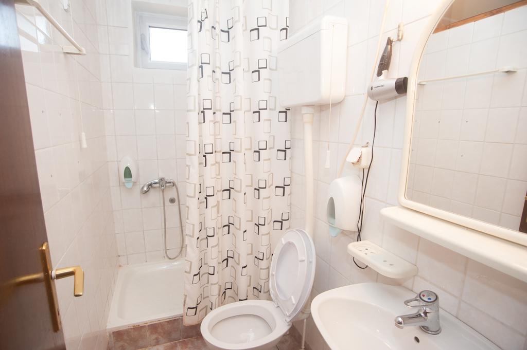 Hotel Extra Lion Md Ниш Номер фото